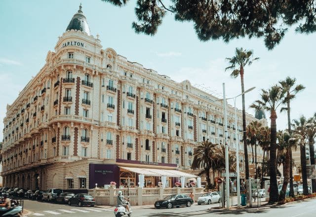 cannes chauffeur uber