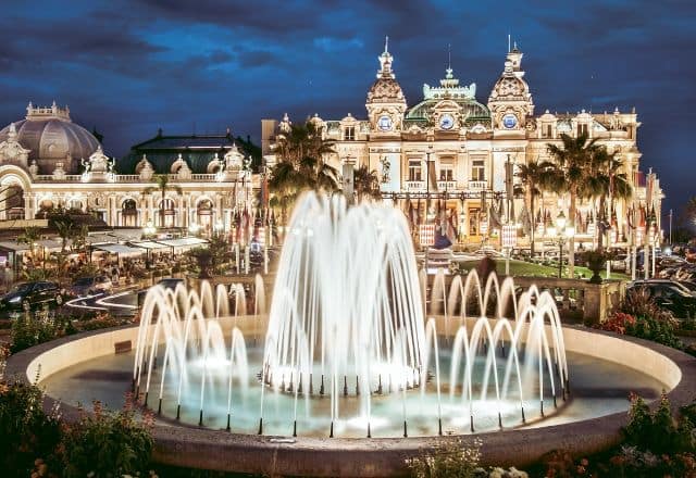 monaco casino fountain
