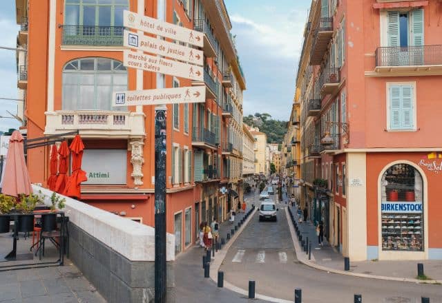 visit nice streets